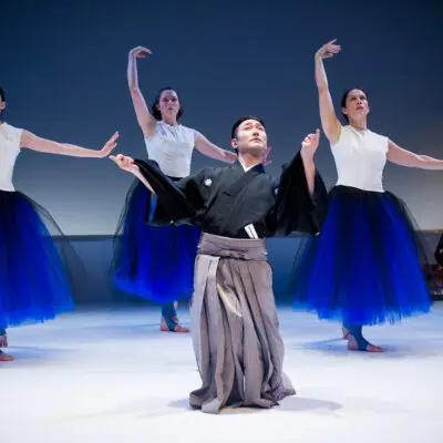 04_BELL_PhotobyIanDouglasLOW