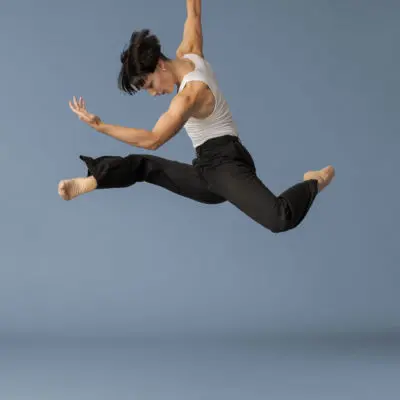 Mak Thornquest Aciton shot by Stephanie Crousillat