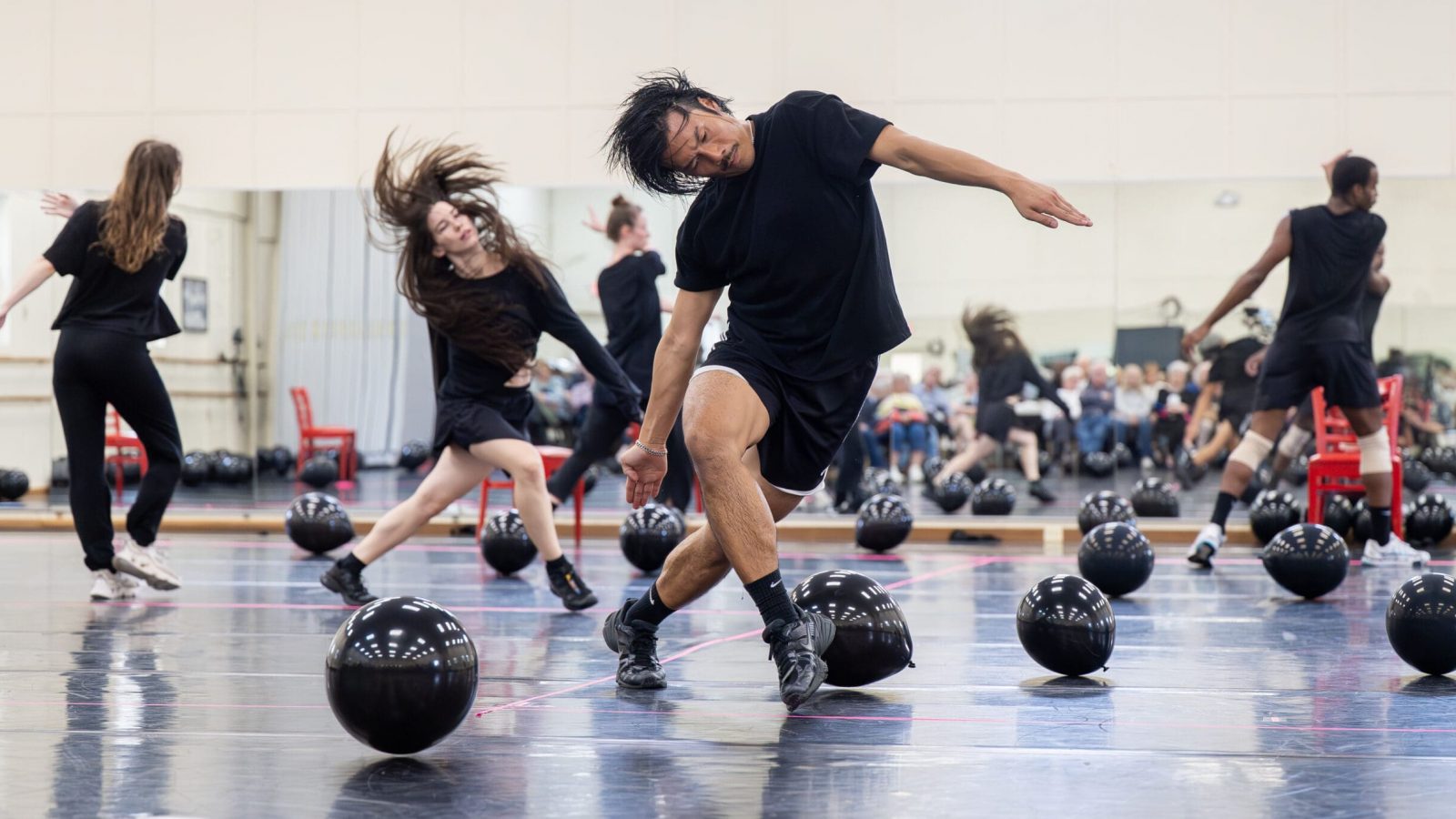 Raja Feather Kelly | the feath3r theory, photo by Dave Munch