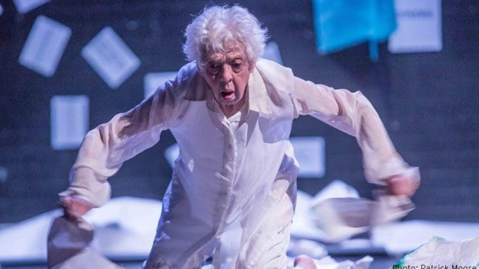 680-lear-by-patrickmoore-26-1431533792