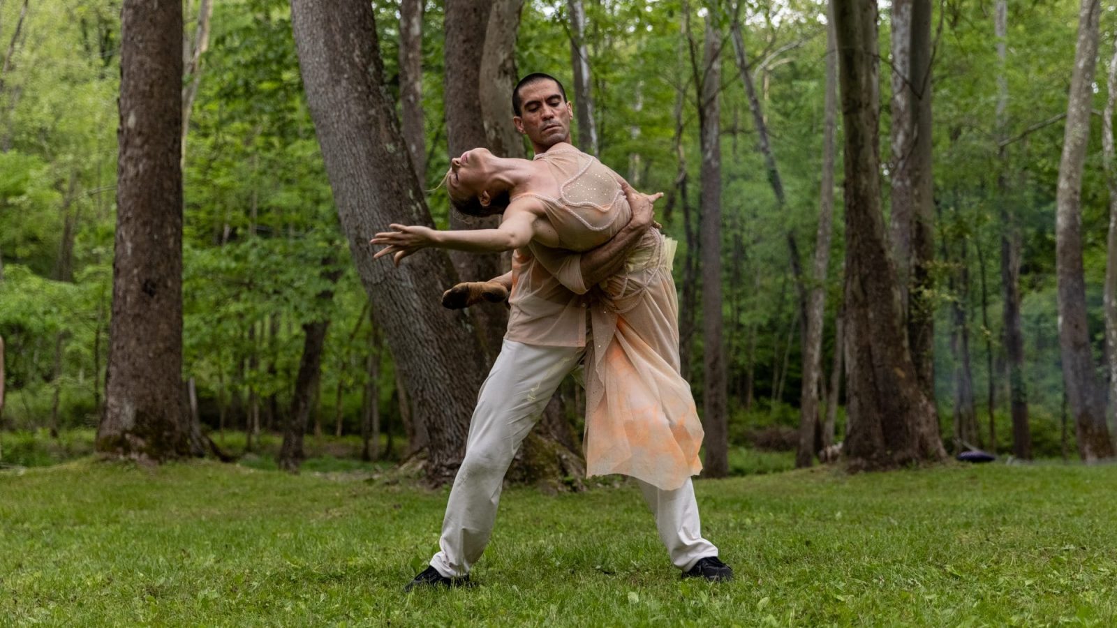 DANCE_FOR_YOUR_DINNER_Baranova-9178-Amanda-Selwyn