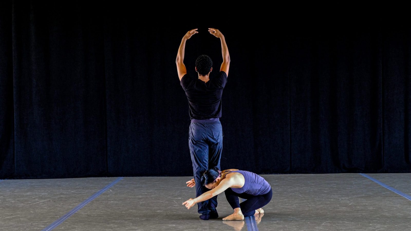 MInseon-Kim-and-Michael-Miles-in-Undercurrent.-Photo-by-Dmitry-Beryozkin